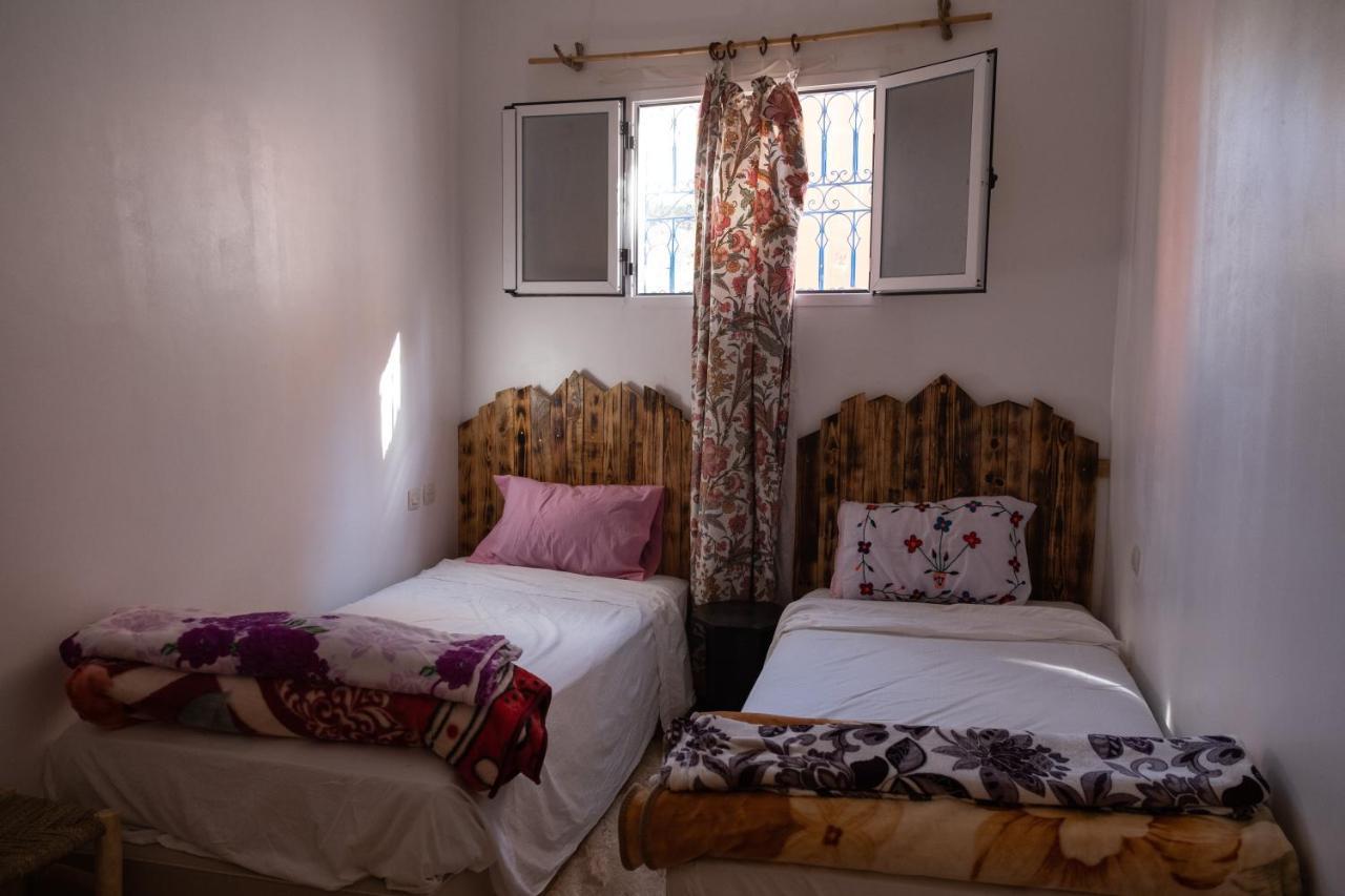 Agachill Surf House Bed and Breakfast Tamraght Eksteriør billede